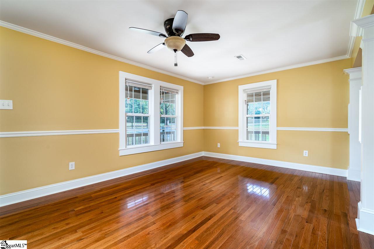117 Miller Road Taylors, SC 29687 - Photo 3 of 25