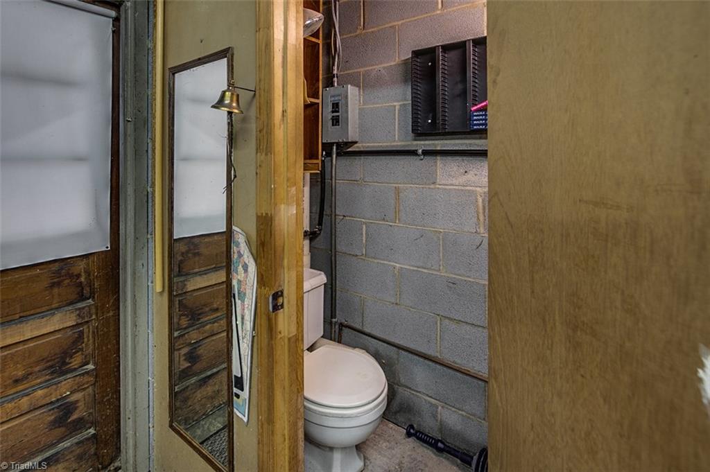 390 Mack Road Asheboro, NC 27205 - Photo 22 of 29 Gallery Image 22