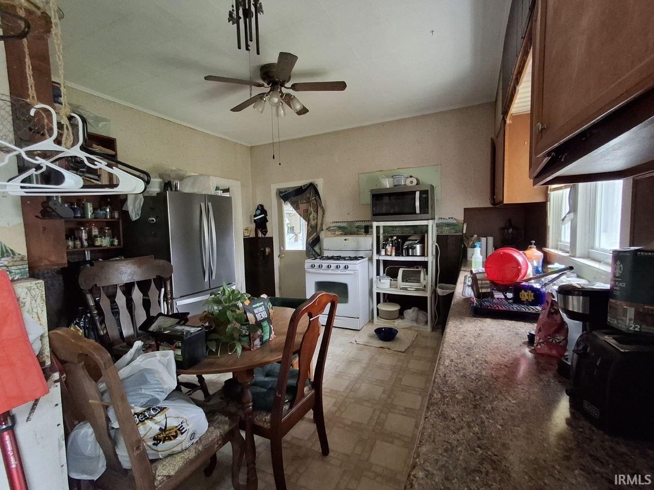 7022 North Center Street Monterey, IN 46960 - Photo 7 of 32