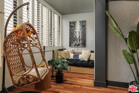 $1,095,000 | 531 North Rossmore Avenue, Unit 204, Los Angeles, CA 90004