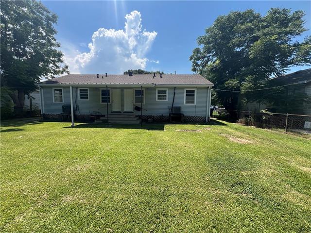715 Community Street Arabi, LA 70032 - Photo 10 of 11