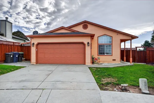 $1,080,000 | 225 Kimberly Lane, Watsonville, CA 95076