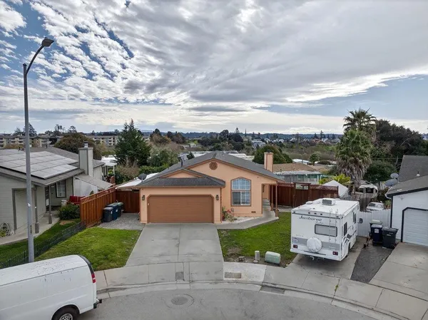 $1,080,000 | 225 Kimberly Lane, Watsonville, CA 95076