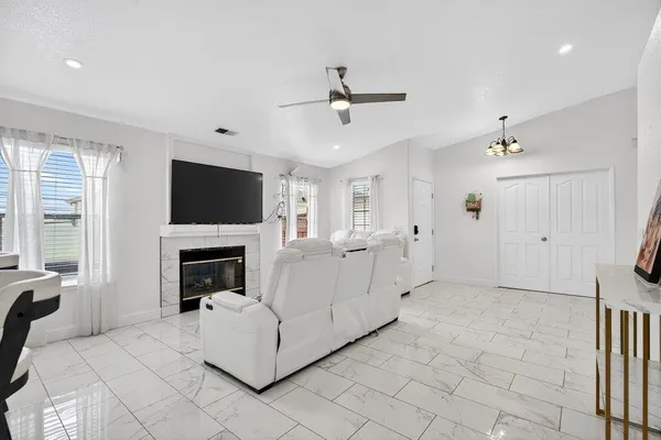 $1,080,000 | 225 Kimberly Lane, Watsonville, CA 95076