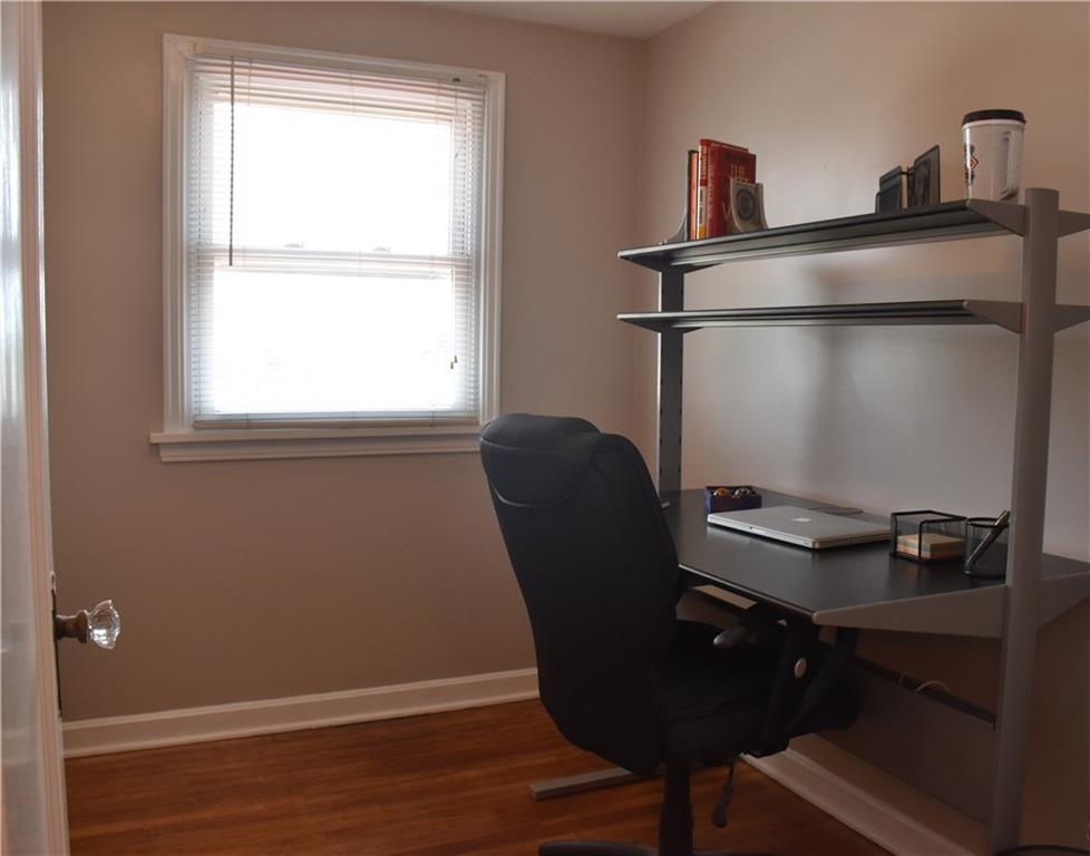 3412 Willett Road Pittsburgh, PA 15227 - Photo 14 of 24 Bedroom