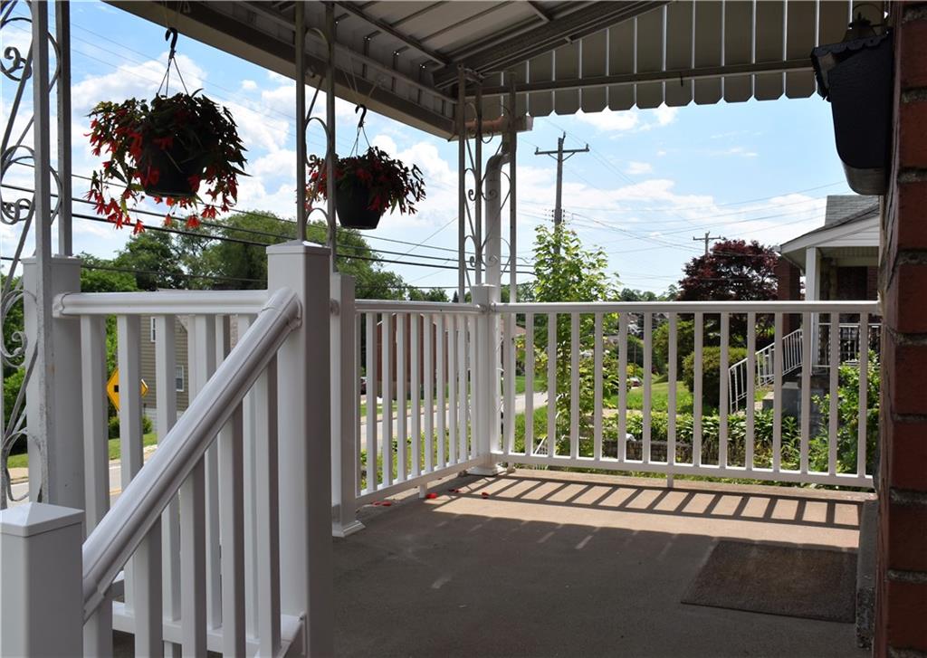 3412 Willett Road Pittsburgh, PA 15227 - Photo 3 of 24 Front Porch