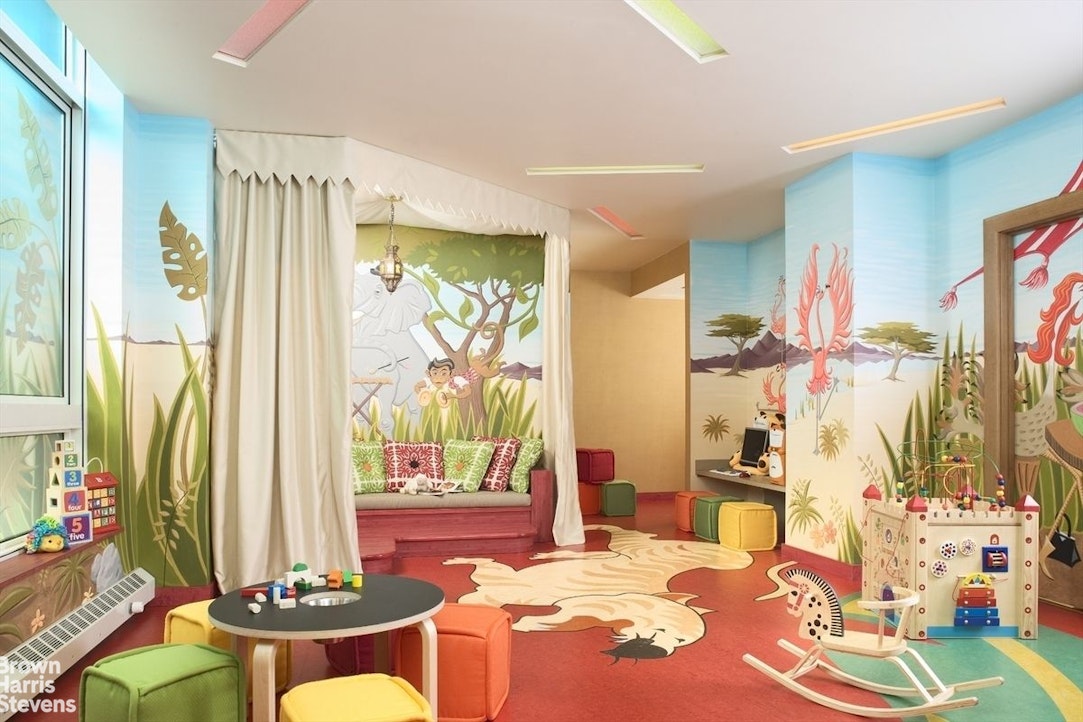 215-217 East 96th Street, Unit 30B Manhattan, NY 10128 - Photo 14 of 19