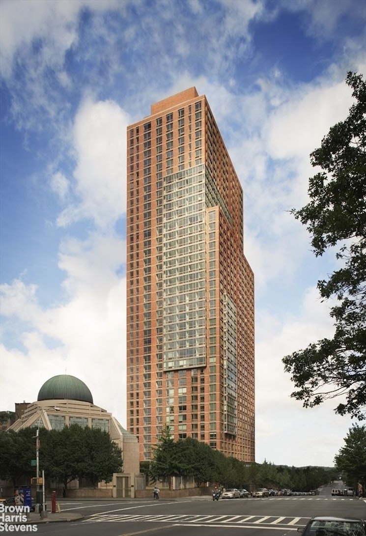 215-217 East 96th Street, Unit 30B Manhattan, NY 10128 - Photo 18 of 19