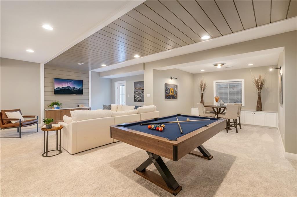 103 Maggie Drive Eighty Four, PA 15330 - Photo 20 of 23 a living room with furniture a table and a rug
