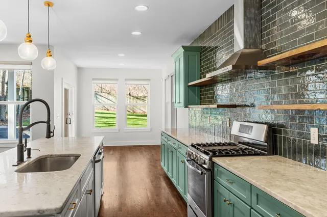 $715,000 | 1907 B Bransford Avenue, Nashville, TN 37204