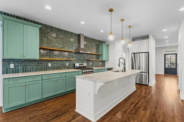 $715,000 | 1907 B Bransford Avenue, Nashville, TN 37204