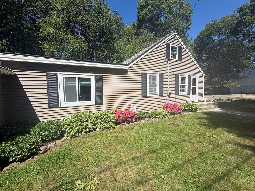 36 Pettaquamscutt Lake Road Narragansett, RI 02874 - Photo 15 of 17