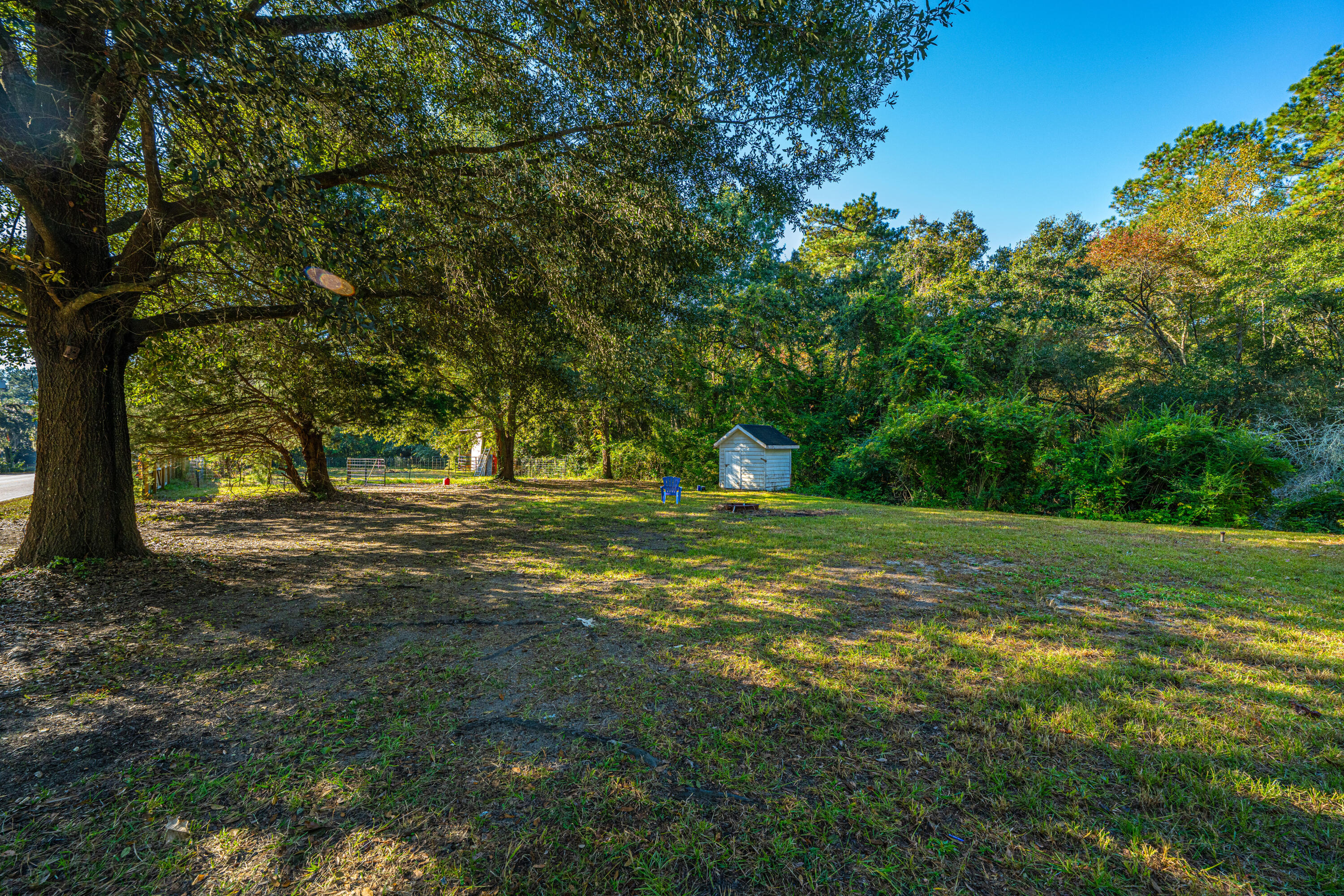 1063 South Pinckney Street McClellanville, SC 29458 - Photo 20 of 22 1063SPinckney043