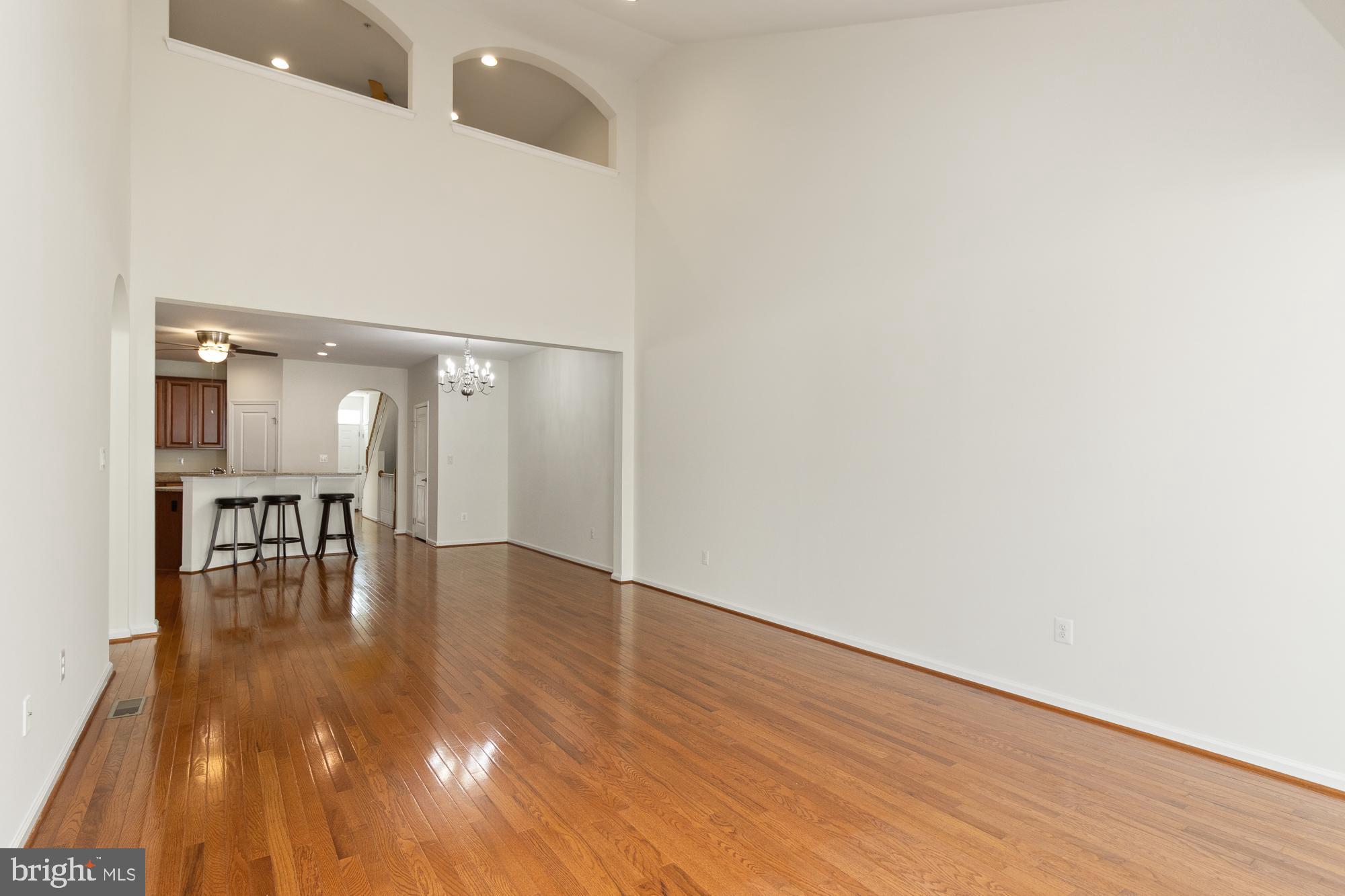 331 Tufton Circle, Unit 102 Fallston, MD 21047 - Photo 10 of 72 Vaulted ceiling in Living Room