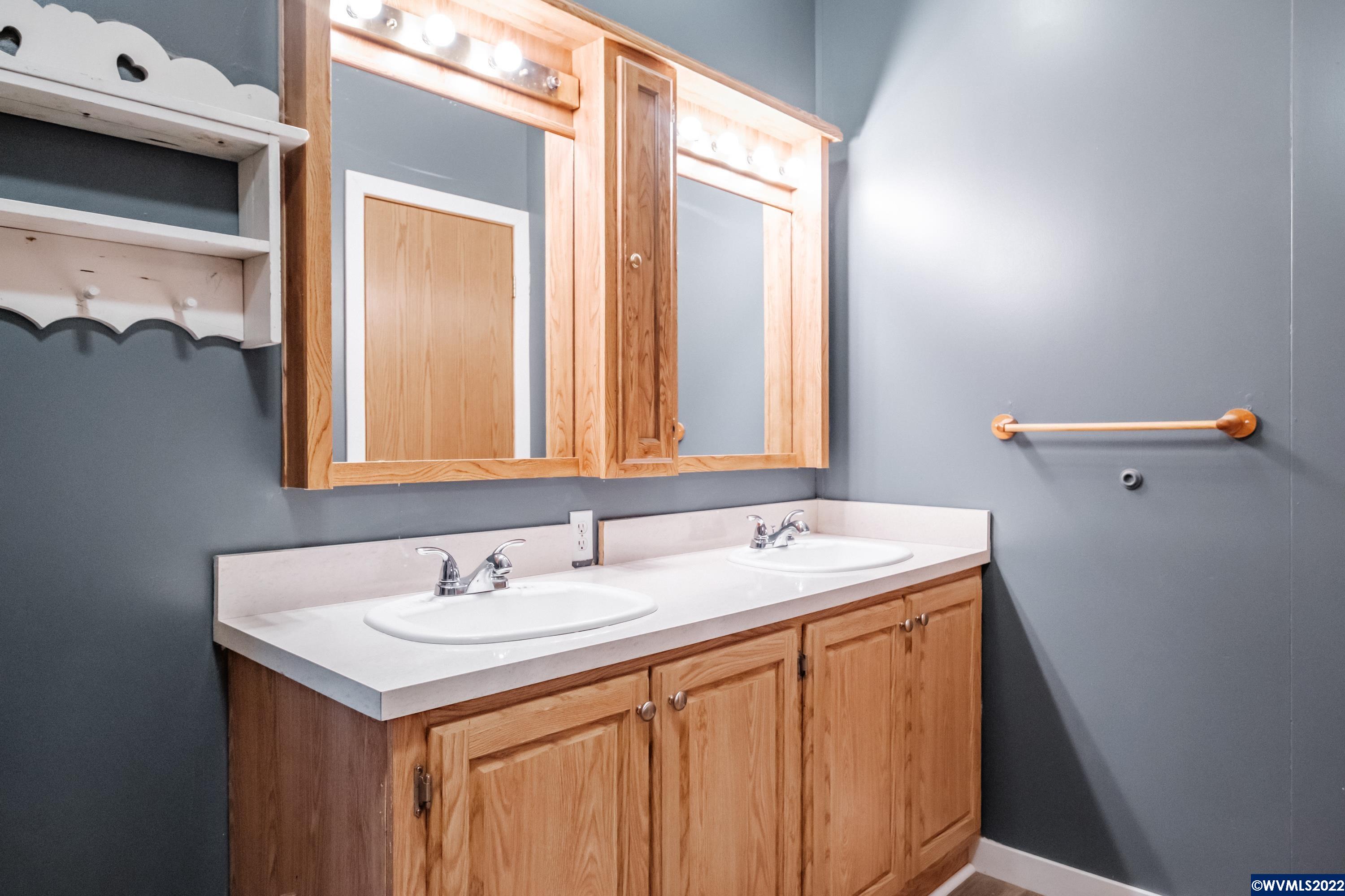 1537 Fern Ridge Road Southeast, Unit 7 Stayton, OR 97383 - Photo 9 of 16 Gallery Image 9