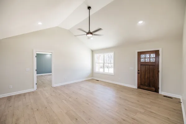 $439,900 | 1260 Mt Olive Road, Westmoreland, TN 37186