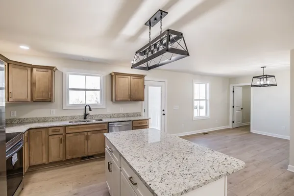 $439,900 | 1260 Mt Olive Road, Westmoreland, TN 37186