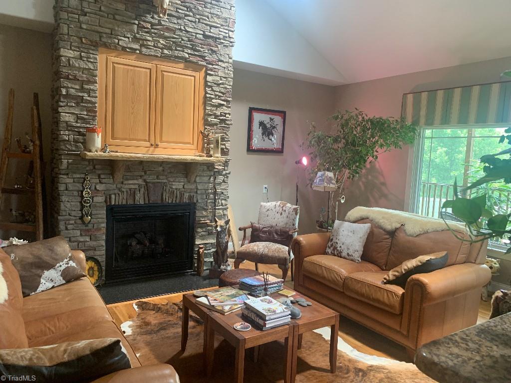 110 Club House Road Reidsville, NC 27320 - Photo 3 of 6 Gallery Image 3