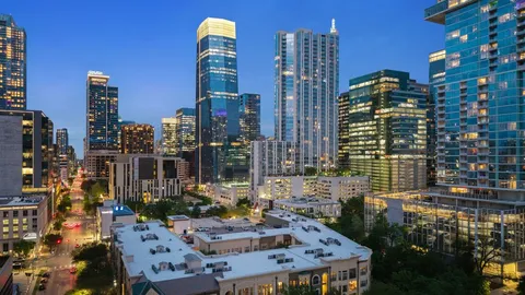 $825,000 | 800 West 5th Street, Unit 703, Austin, TX 78703
