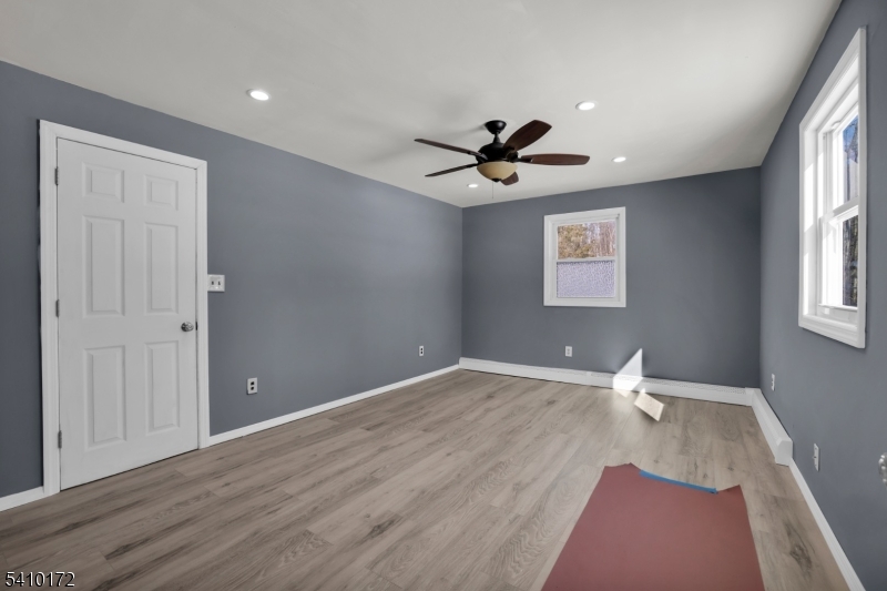 52 Whitehall Road Andover, NJ 07821 - Photo 23 of 37