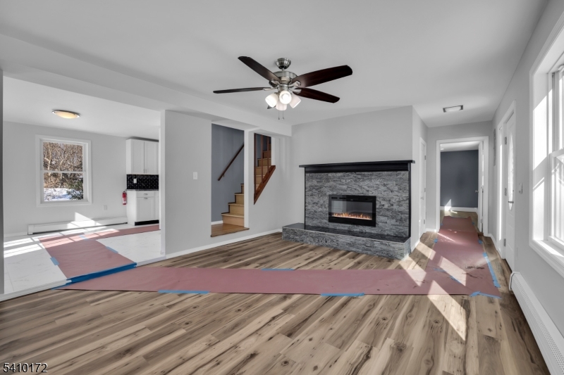 52 Whitehall Road Andover, NJ 07821 - Photo 4 of 37