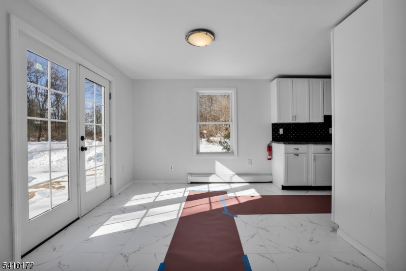 52 Whitehall Road Andover, NJ 07821 - Photo 9 of 37