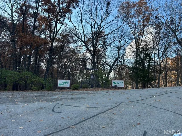 $46,500 | 54 Bluffs Drive, Unit 54, Eureka, MO 63025