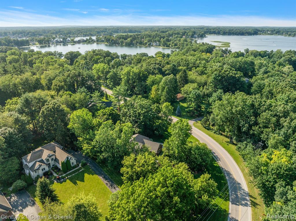 4574 Clifford Road Brighton, MI 48116 - Photo 60 of 63