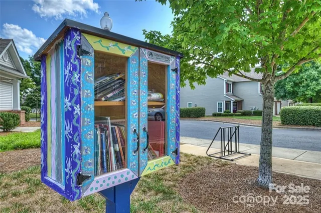 $259,800 | 8453 Big Creek Court, Charlotte, NC 28105