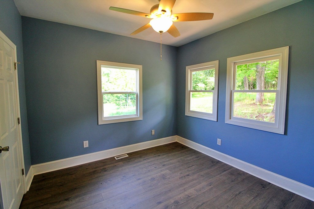 1328 Heights School Road Pamplin, VA 23958 - Photo 24 of 41 Gallery Image 24