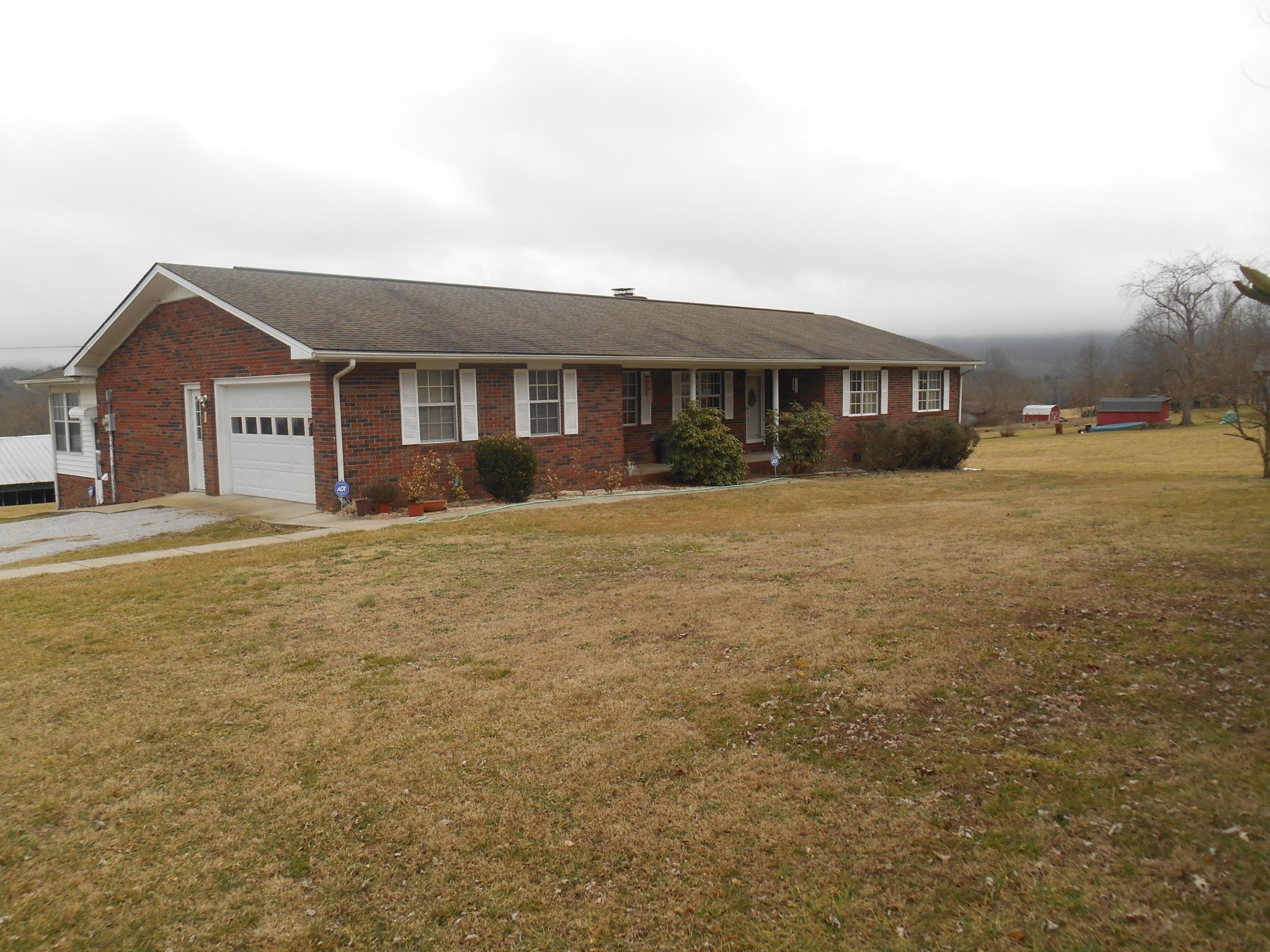 1482 Open Range Road Crossville, TN 38555 - Photo 1 of 14