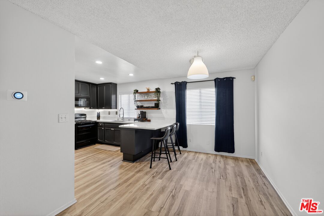 19355 Sherman Way, Unit 42 Reseda, CA 91335 - Photo 11 of 41