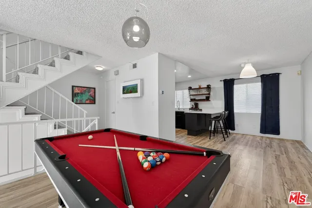 $610,000 | 19355 Sherman Way, Unit 42, Reseda, CA 91335