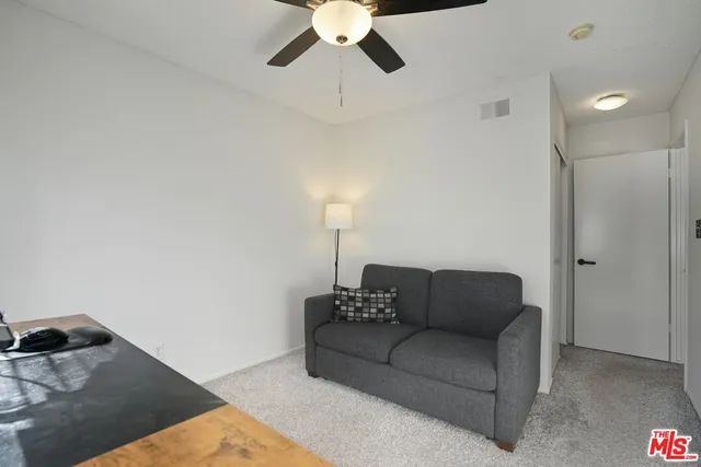 $610,000 | 19355 Sherman Way, Unit 42, Reseda, CA 91335