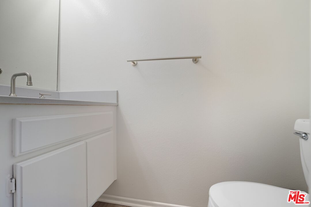 19355 Sherman Way, Unit 42 Reseda, CA 91335 - Photo 18 of 41