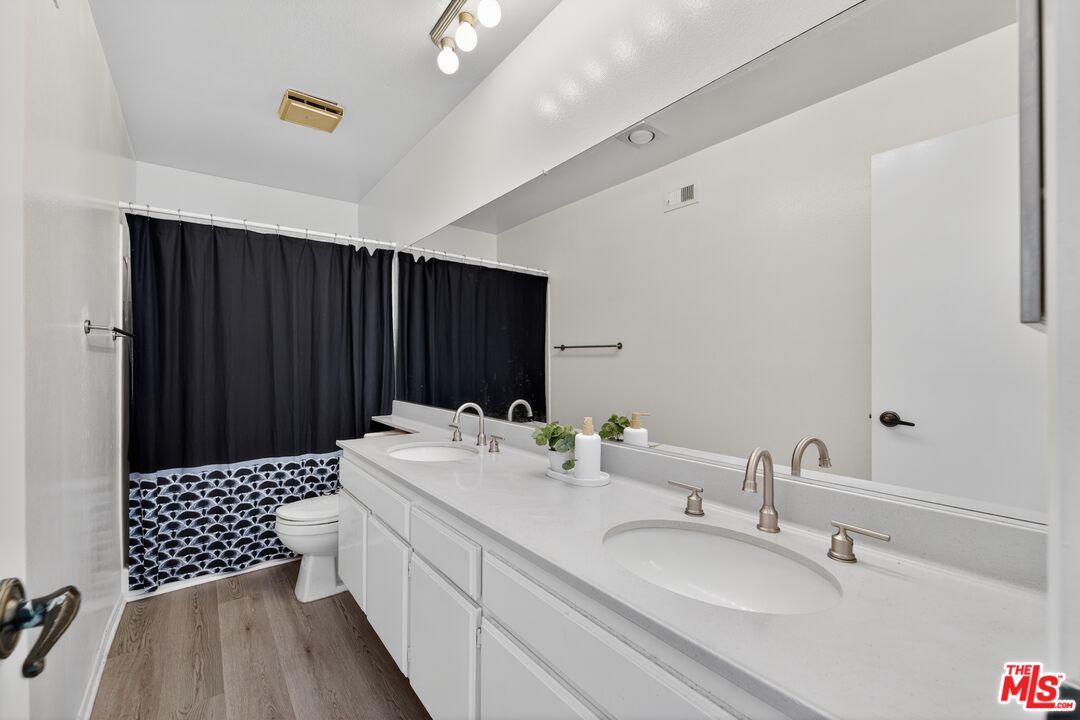 19355 Sherman Way, Unit 42 Reseda, CA 91335 - Photo 23 of 41