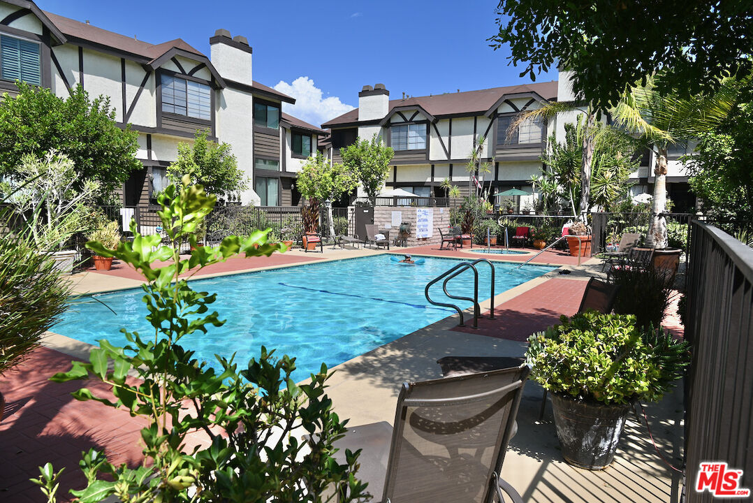 19355 Sherman Way, Unit 42 Reseda, CA 91335 - Photo 29 of 41