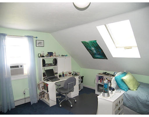 6 Adams Road North Brookfield, MA 01535 - Photo 11 of 19 a workspace with furniture and a window