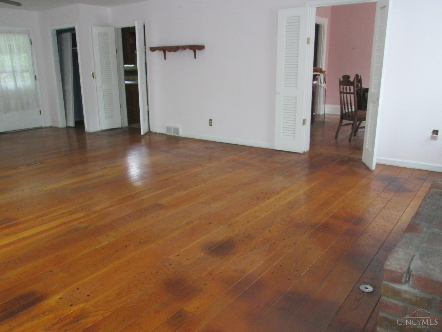 325 Reily Road Wyoming, OH 45215 - Photo 40 of 44