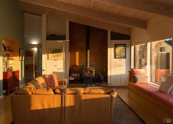 $2,000,000 | 283 Wild Moor Reach, Unit 2497, The Sea Ranch, CA 95497