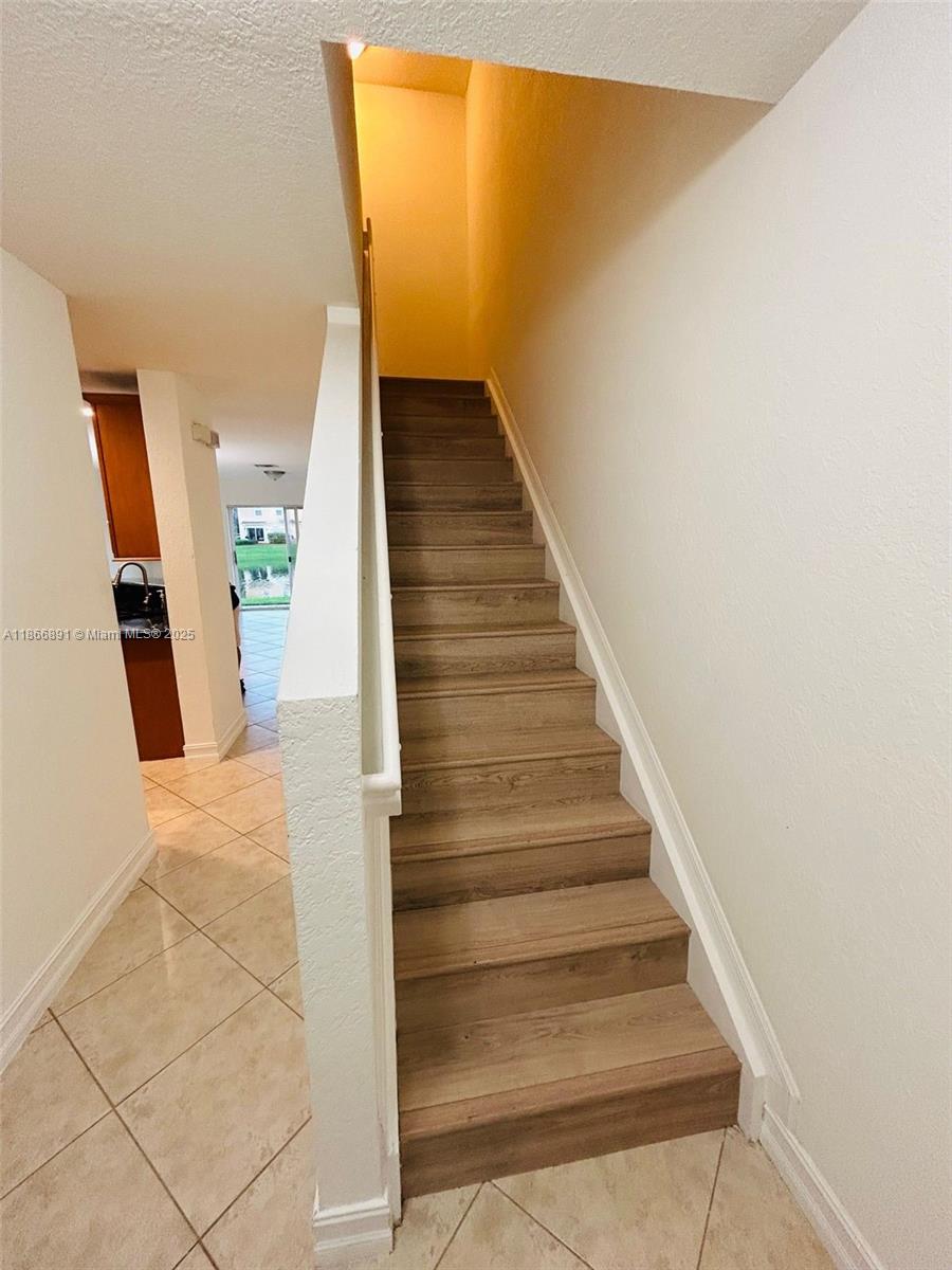 22129 Majestic Woods Way, Unit 504 Boca Raton, FL 33428 - Photo 13 of 23 a view of entryway