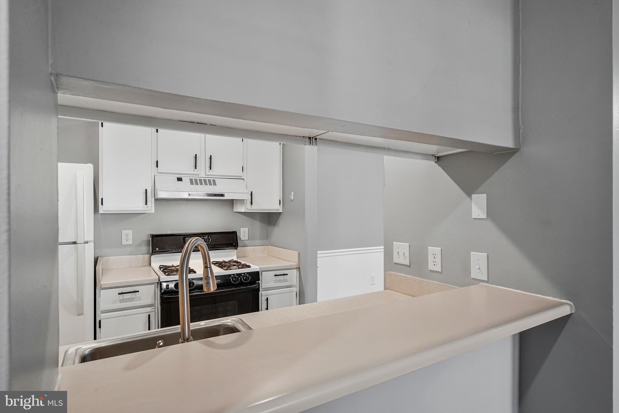 20958 Timber Ridge Terrace, Unit 104 Ashburn, VA 20147 - Photo 12 of 27