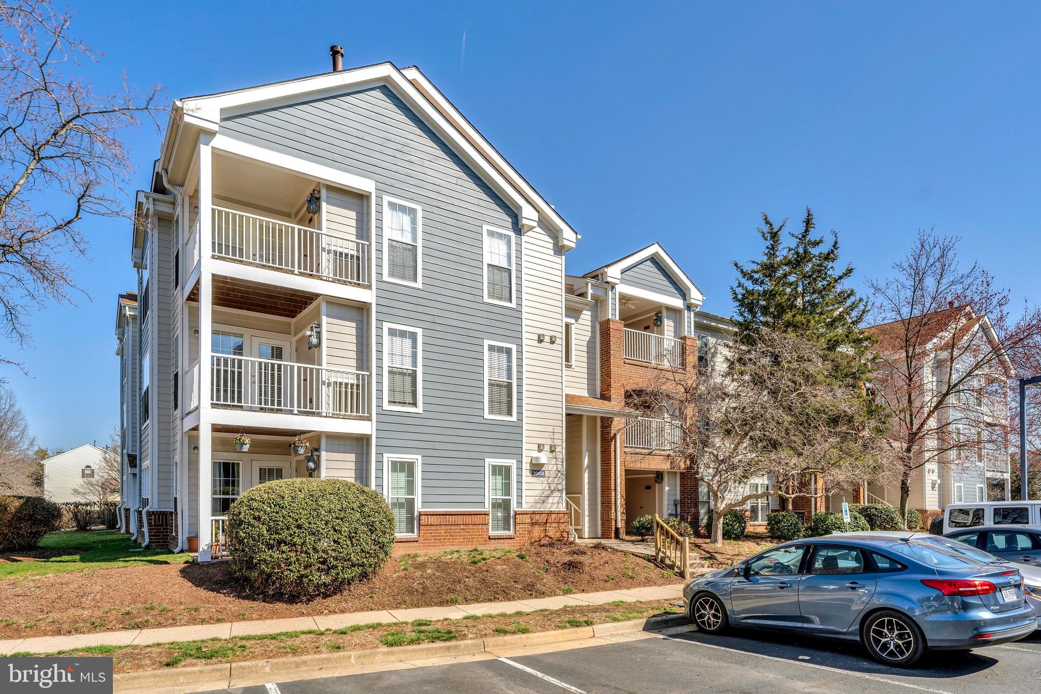 20958 Timber Ridge Terrace, Unit 104 Ashburn, VA 20147 - Photo 2 of 27