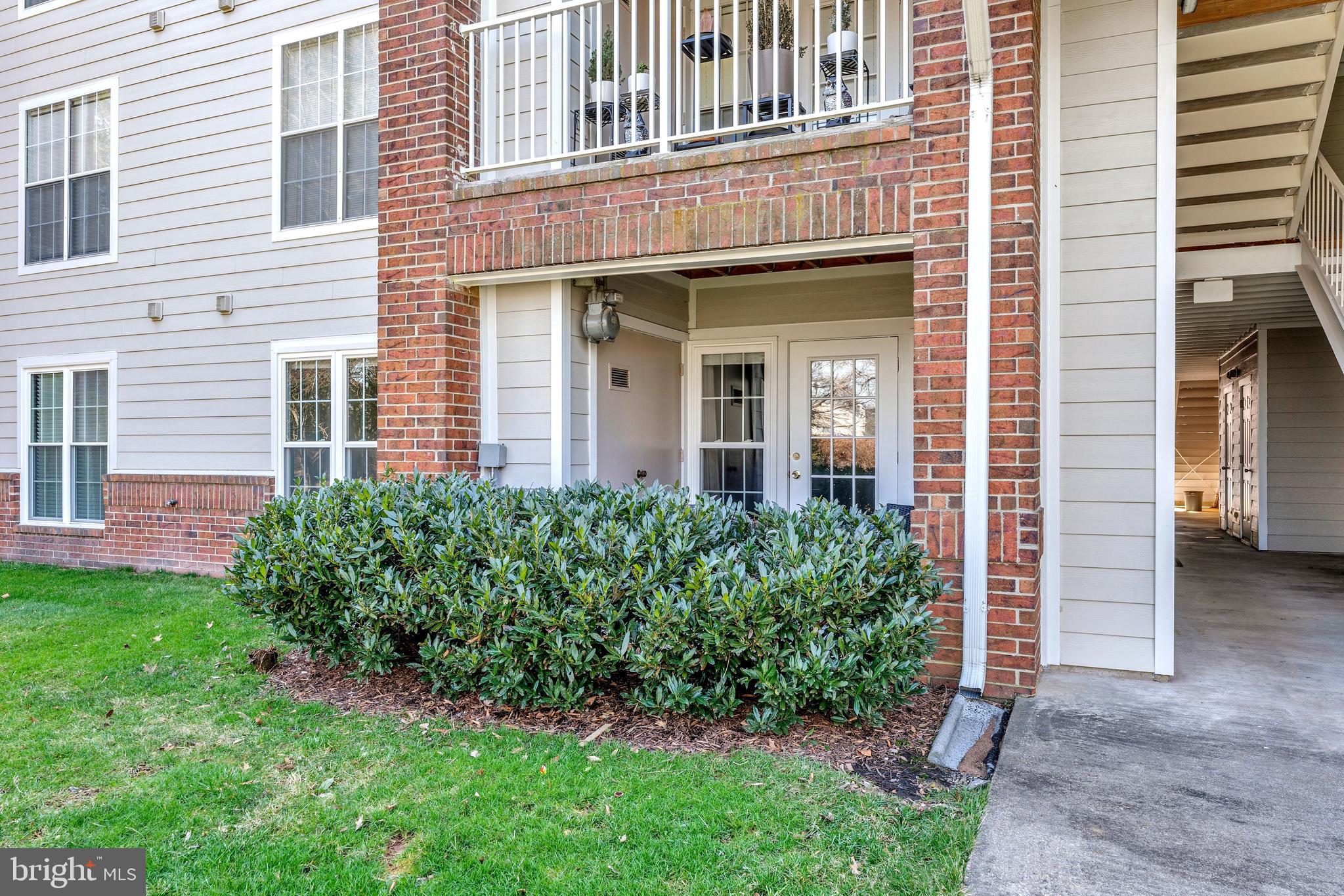20958 Timber Ridge Terrace, Unit 104 Ashburn, VA 20147 - Photo 23 of 27
