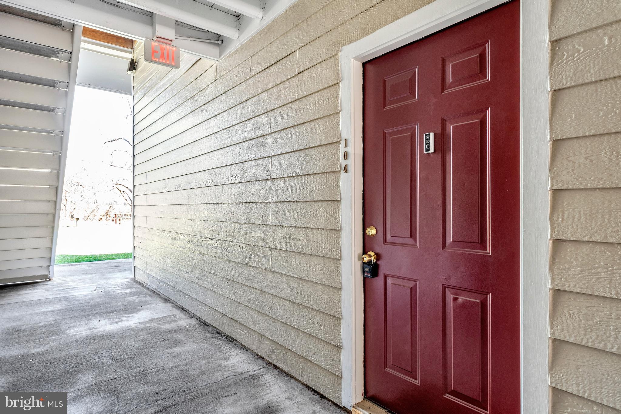 20958 Timber Ridge Terrace, Unit 104 Ashburn, VA 20147 - Photo 4 of 27