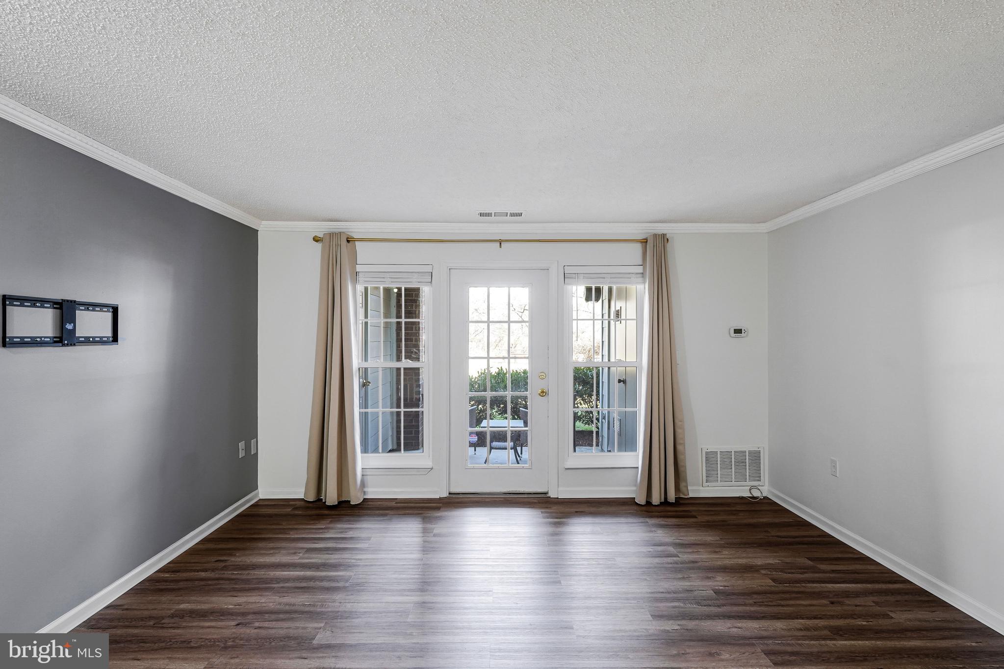 20958 Timber Ridge Terrace, Unit 104 Ashburn, VA 20147 - Photo 6 of 27