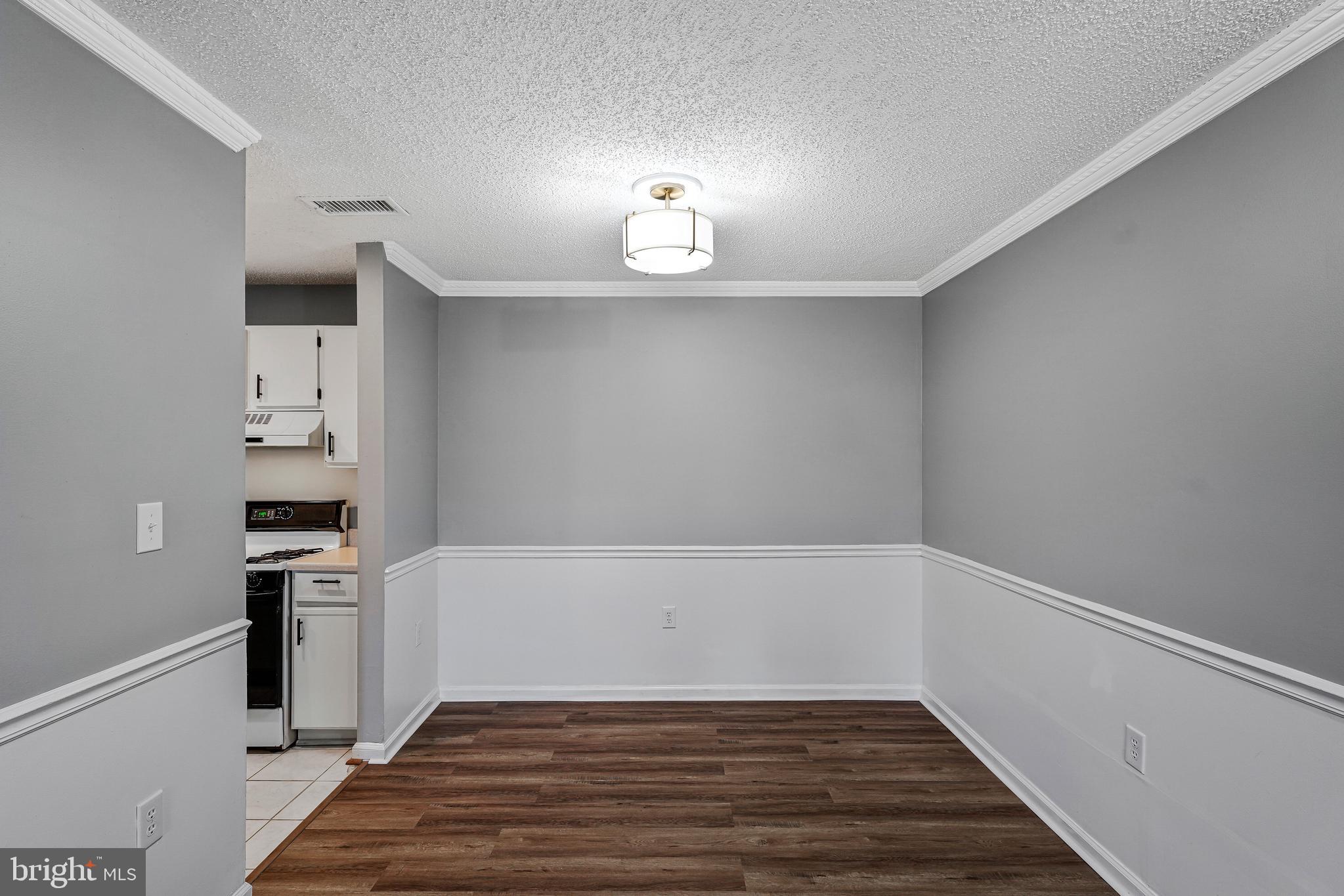 20958 Timber Ridge Terrace, Unit 104 Ashburn, VA 20147 - Photo 9 of 27