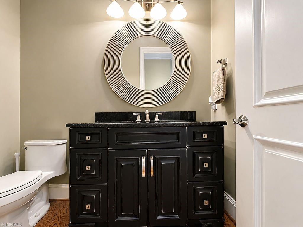 636 Lee Road Thomasville, NC 27360 - Photo 17 of 48