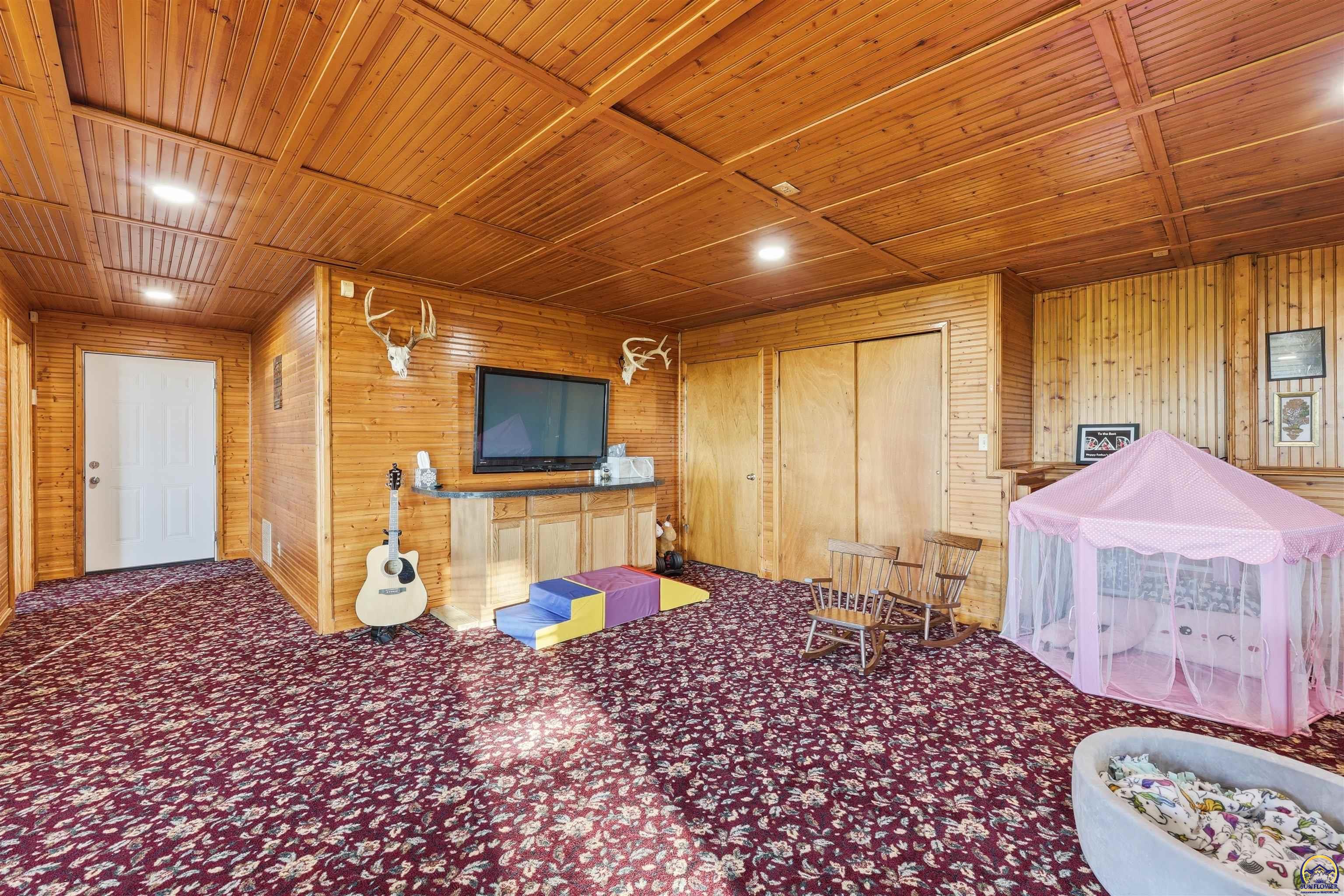 6449 Northwest Humphrey Road Topeka, KS 66618 - Photo 34 of 47
