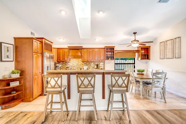 $5,500 | 1637 Farmington Circle, Wellington, FL 33414